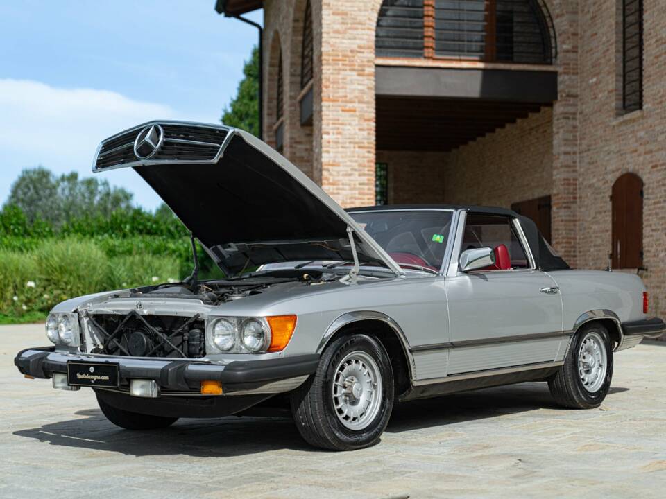 Image 49/50 de Mercedes-Benz 450 SL (1977)