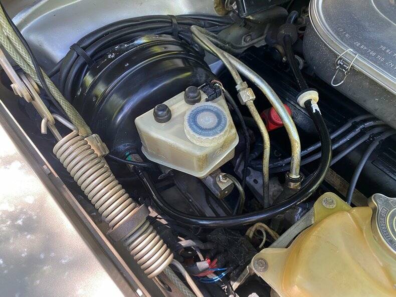 Image 32/50 of Mercedes-Benz 420 SL (1989)