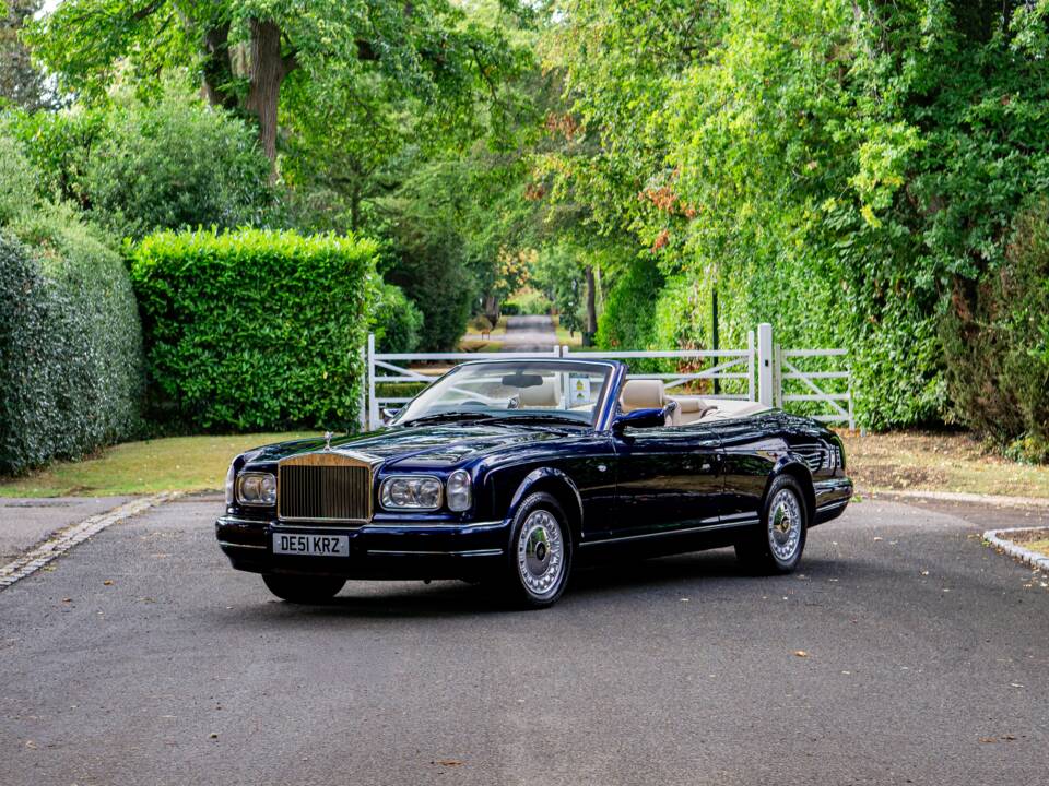 Bild 46/50 von Rolls-Royce Corniche V (2001)