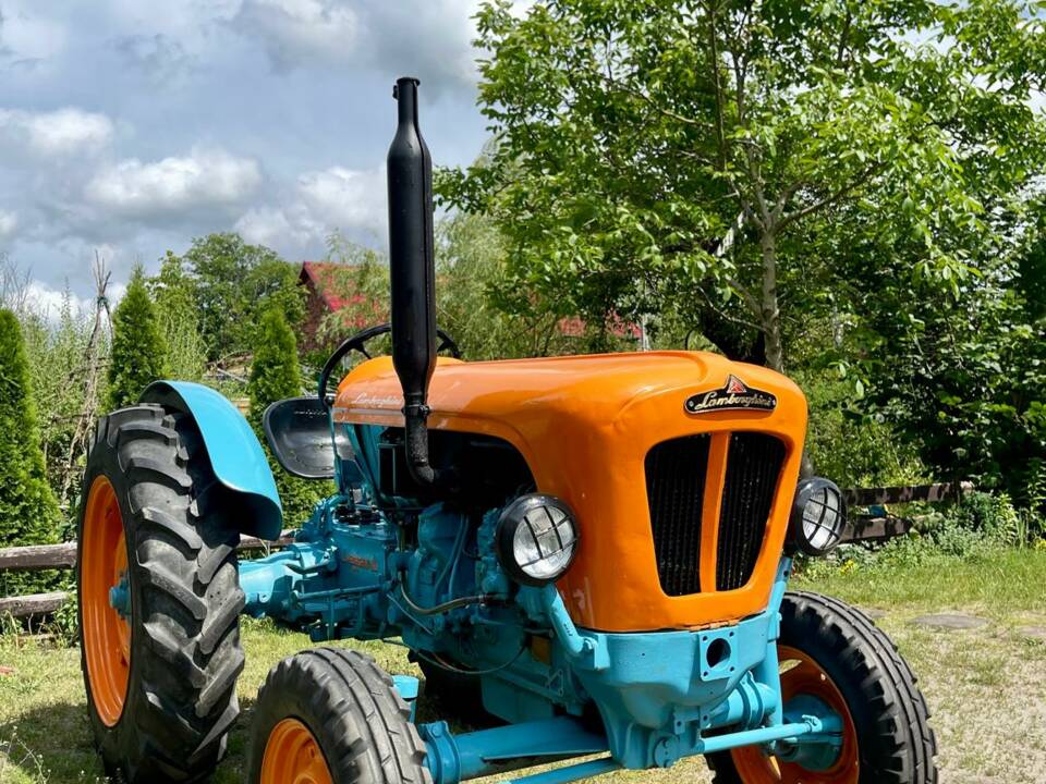 Image 7/52 of Lamborghini 2R (1965)