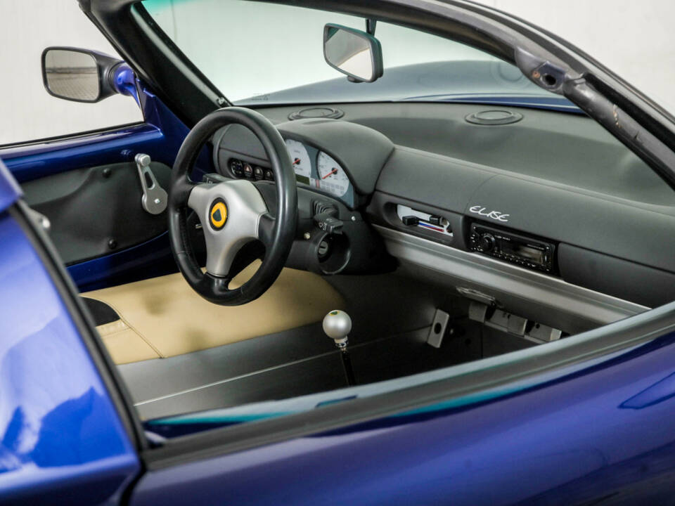 Bild 34/50 von Lotus Elise 111 (1998)