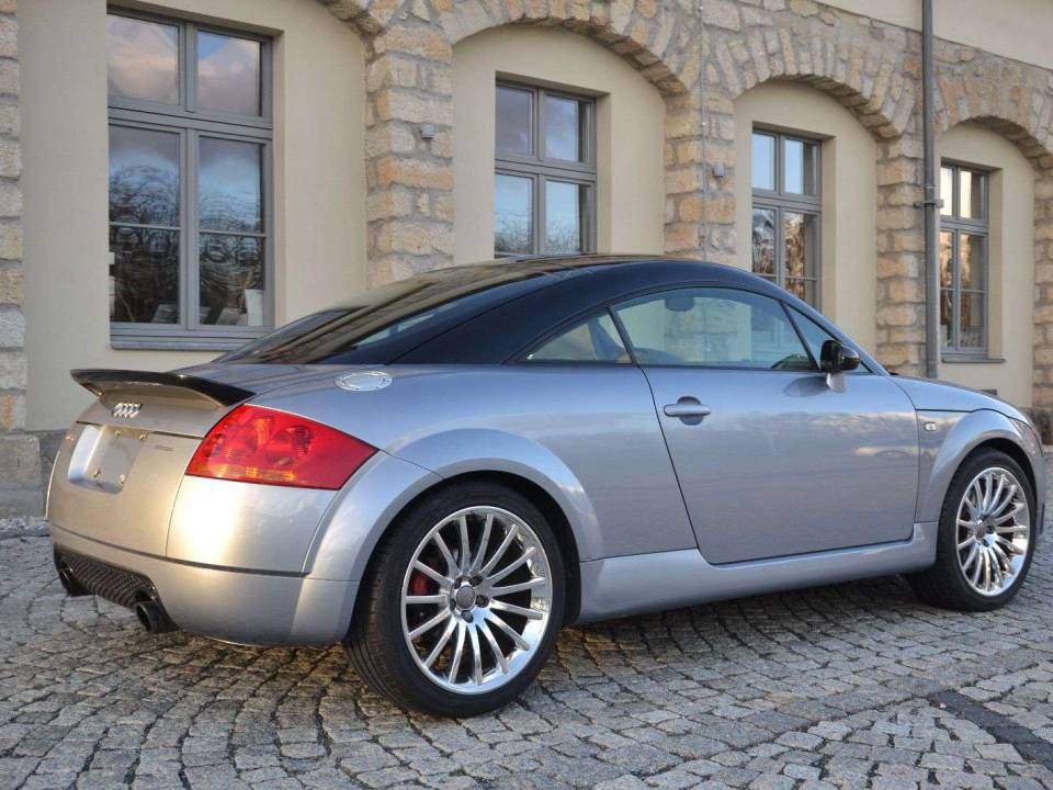 Image 10/19 de Audi TT 1.8 T quattro sport (2005)