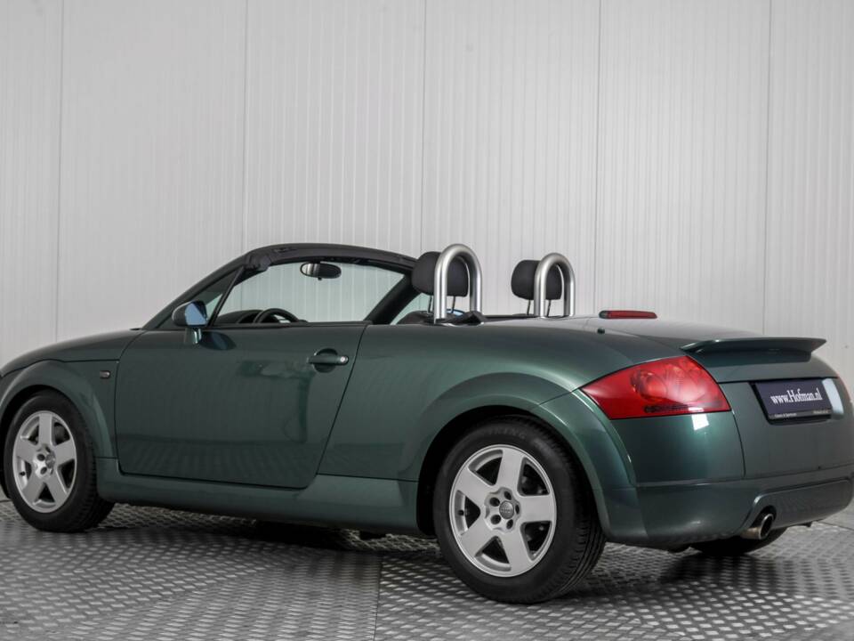 Immagine 13/50 di Audi TT 1.8 T (2001)