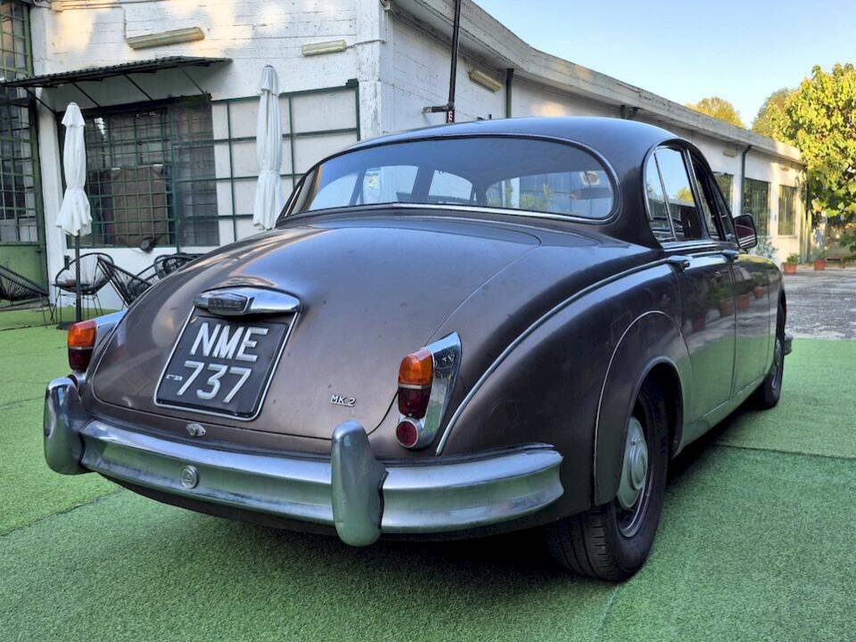 Bild 15/76 von Jaguar Mk II 2.4 (1963)