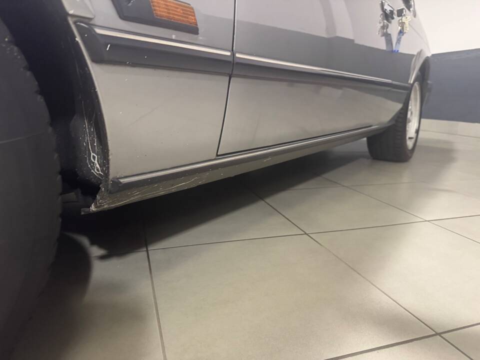 Image 74/79 of BMW M 635 CSi (1989)