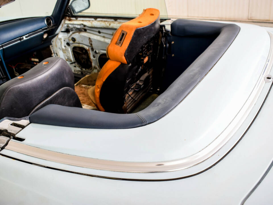 Image 30/47 of Mercedes-Benz 450 SL (1973)