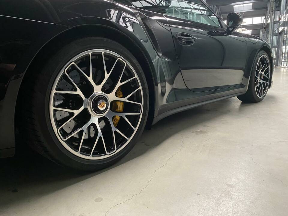 Bild 38/44 von Porsche 911 Turbo S (2013)