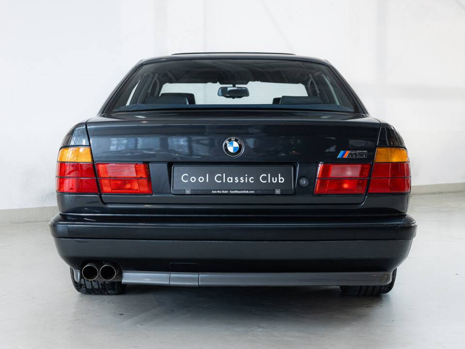 Bild 5/34 von BMW M5 (1993)