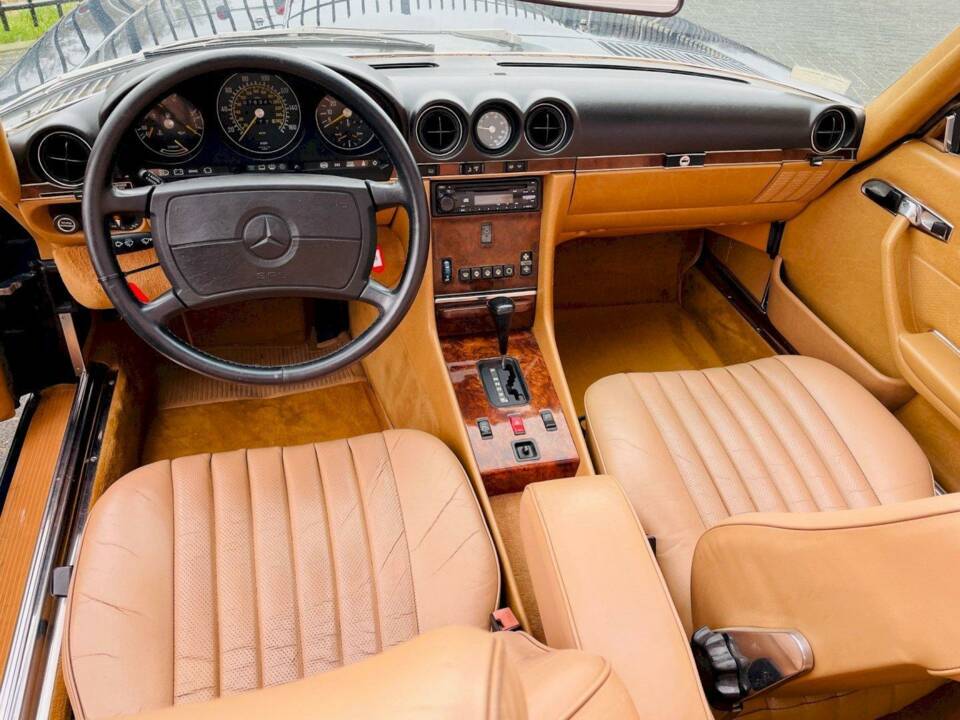 Image 16/36 de Mercedes-Benz 560 SL (1988)