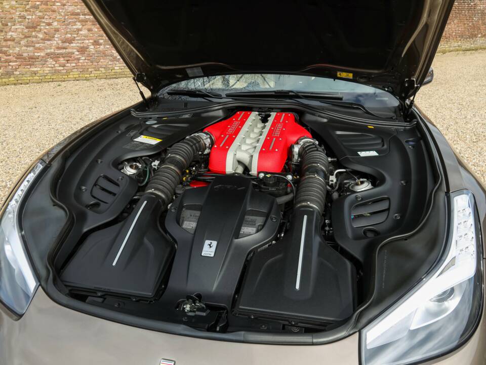 Imagen 18/50 de Ferrari GTC4Lusso (2018)