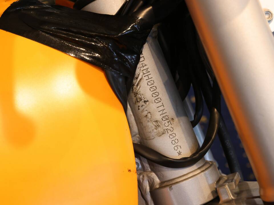 Bild 33/35 von Aprilia Moto 6.5 (1996)