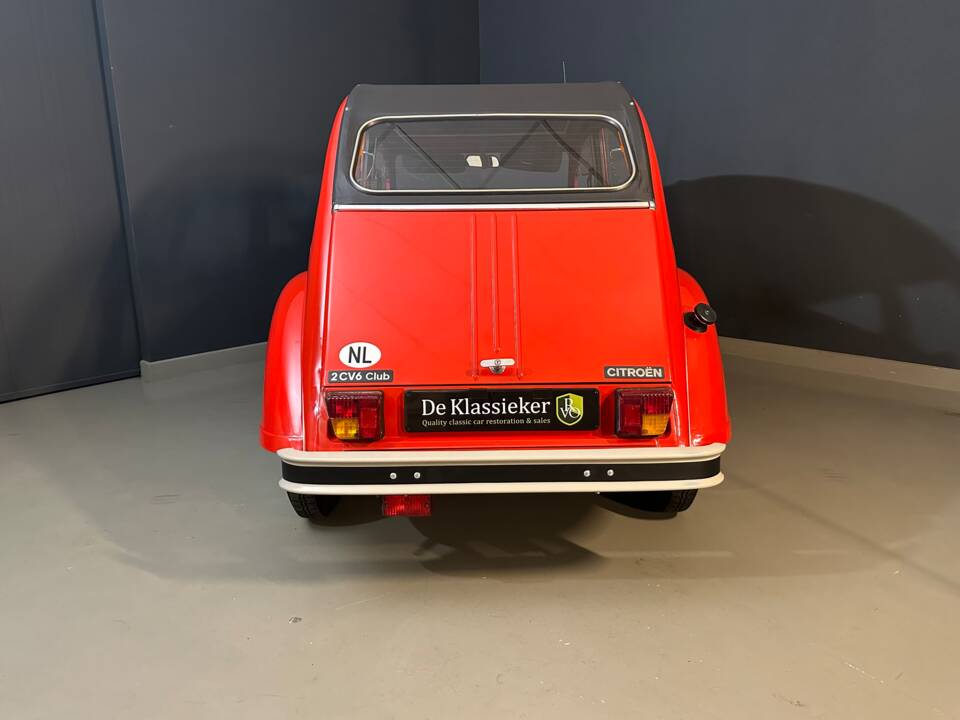 Immagine 8/53 di Citroën 2 CV 6 Club (1987)