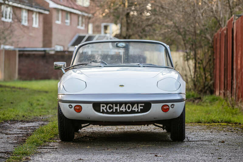 Image 6/34 de Lotus Elan SE (1967)