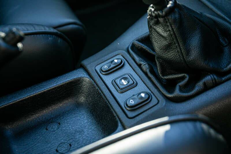 Image 36/41 of Ford Escort RS Cosworth (1995)