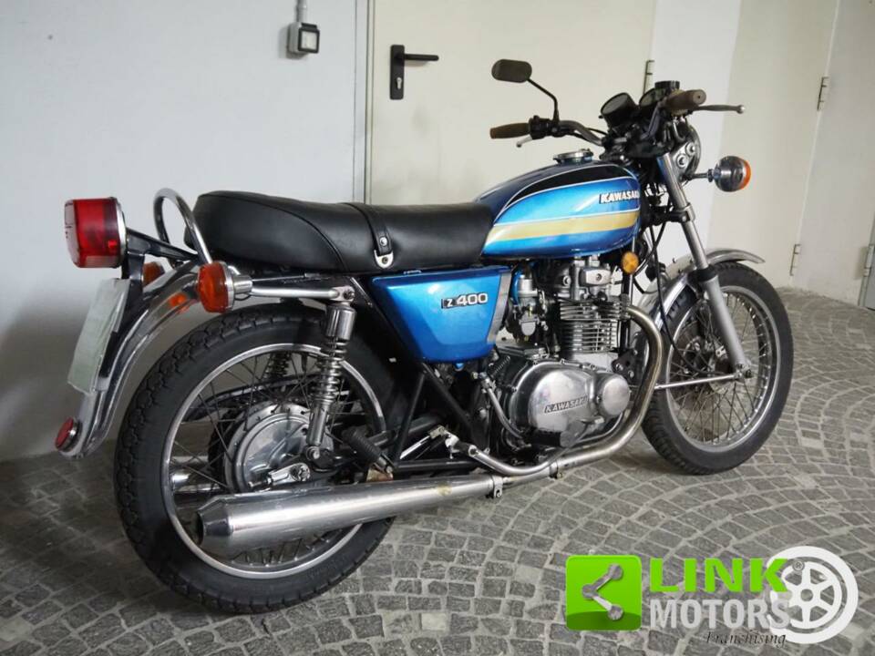 Imagen 3/10 de Kawasaki DUMMY (1976)
