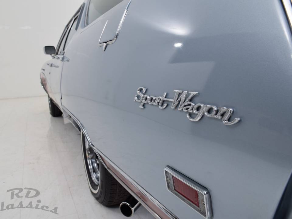 Image 14/37 of Buick Sport Wagon (1968)