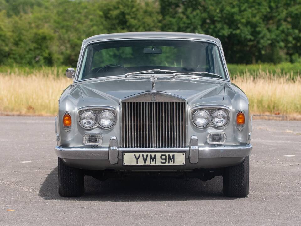 Image 6/50 of Rolls-Royce Silver Shadow I (1973)