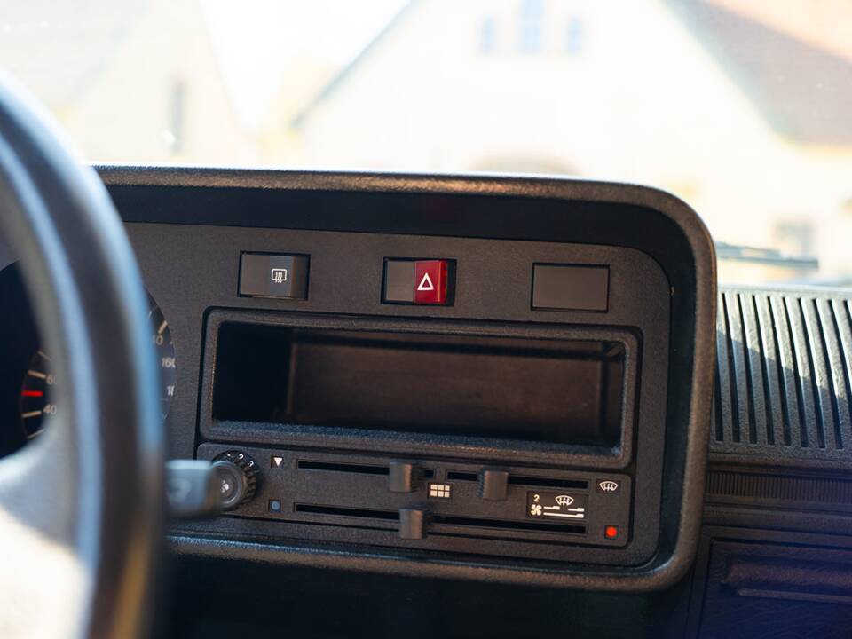 Bild 40/54 von Volkswagen Golf Mk I GTI 1.6 (1980)