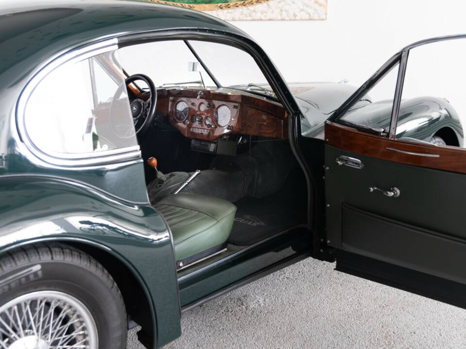 Bild 24/33 von Jaguar XK 140 SE FHC (1956)