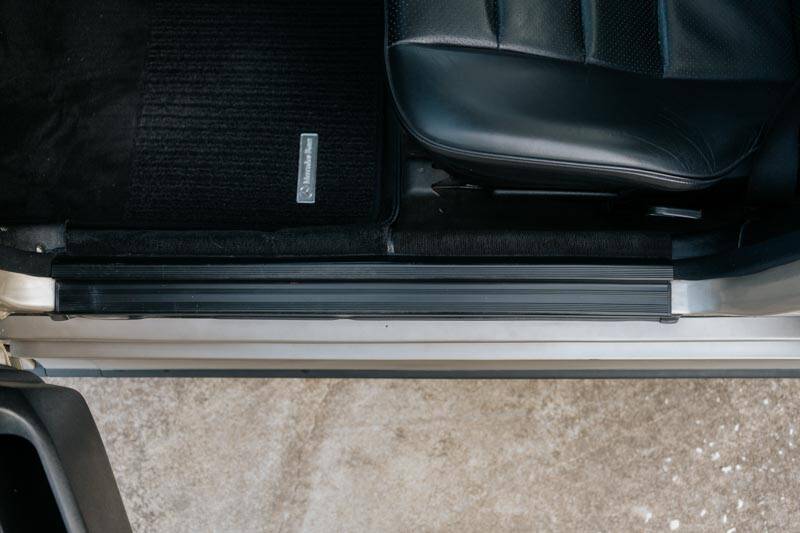 Image 27/69 de Mercedes-Benz 190 E 2.3-16 (1988)