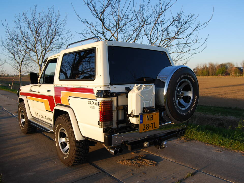 Image 36/47 of Nissan Patrol (1983)