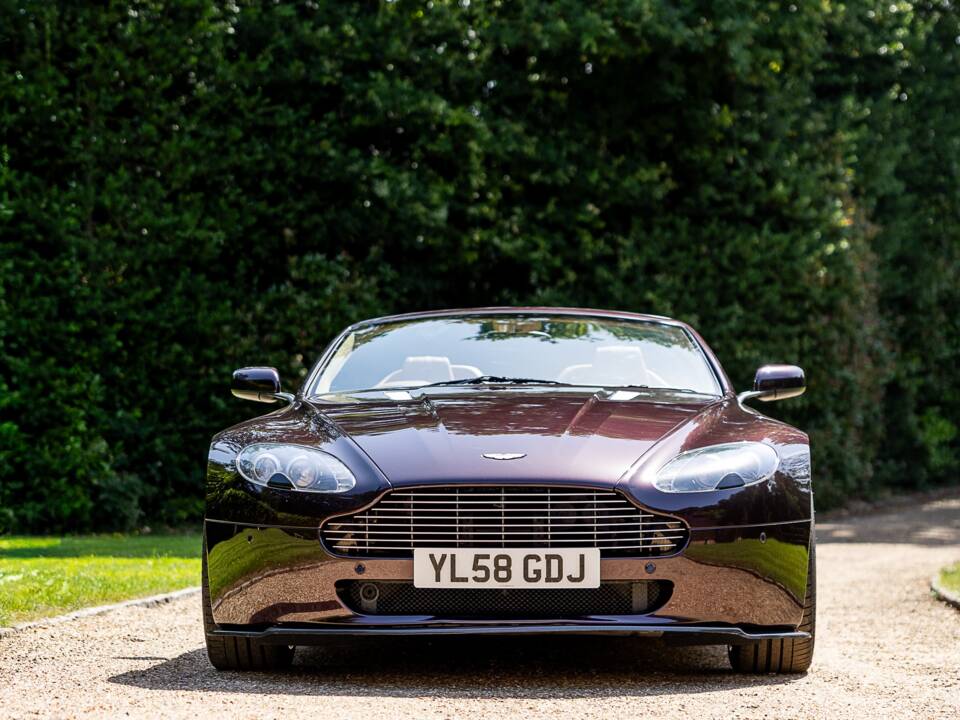 Bild 9/50 von Aston Martin V8 Vantage Roadster (2008)
