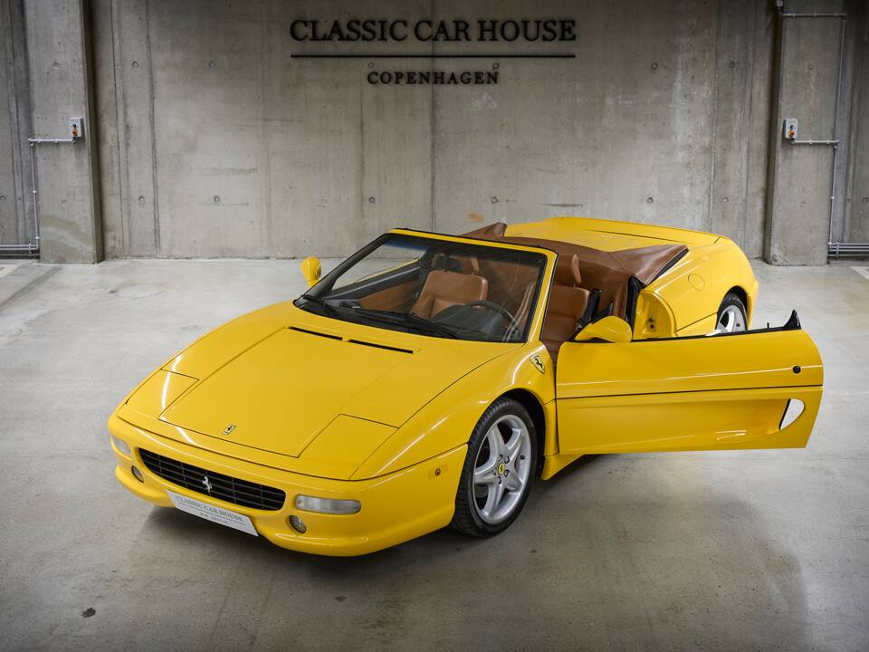 Image 17/100 of Ferrari F 355 Spider (1999)