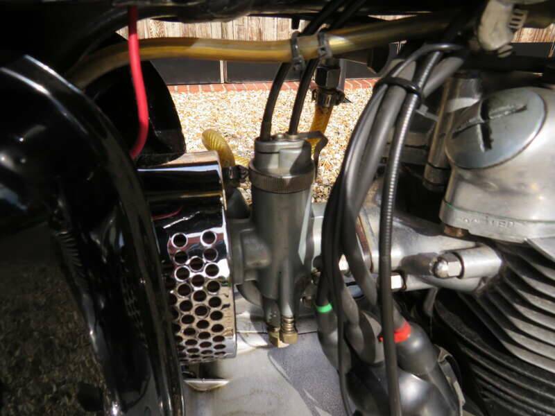 Image 21/40 of Triumph DUMMY (1959)