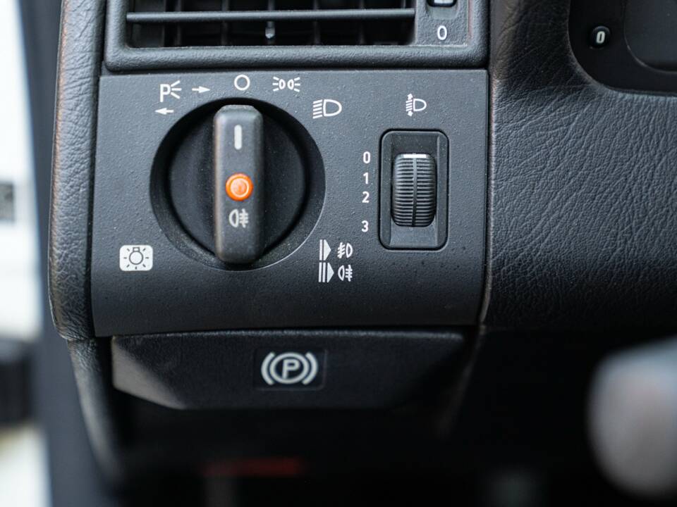 Bild 31/50 von Mercedes-Benz C 200 Kompressor (1996)