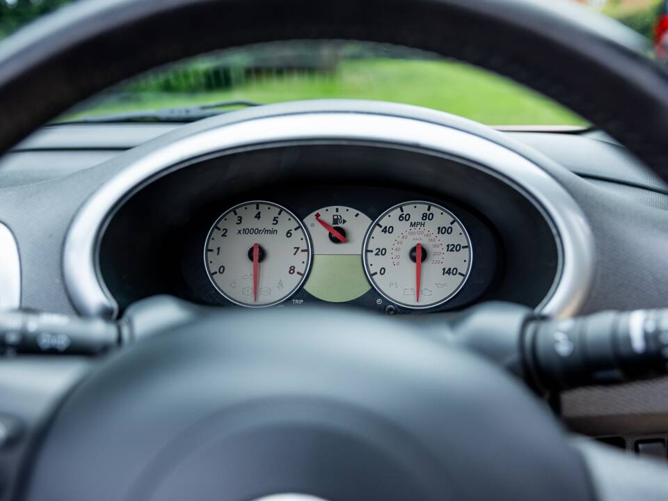 Image 18/29 of Nissan Micra C+C 1.6 (2006)