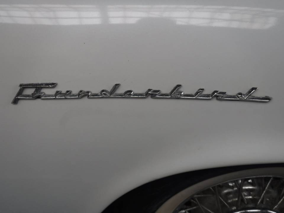 Image 4/48 of Ford Thunderbird (1957)