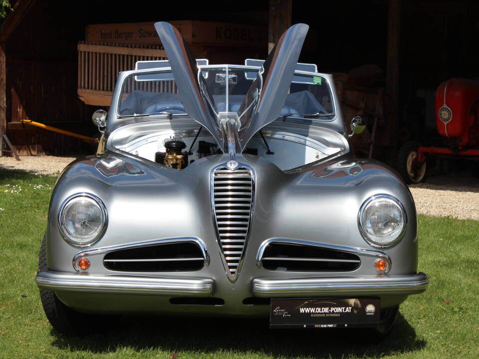 Afbeelding 35/62 van Alfa Romeo 6C 2500 Sport Pininfarina (1947)