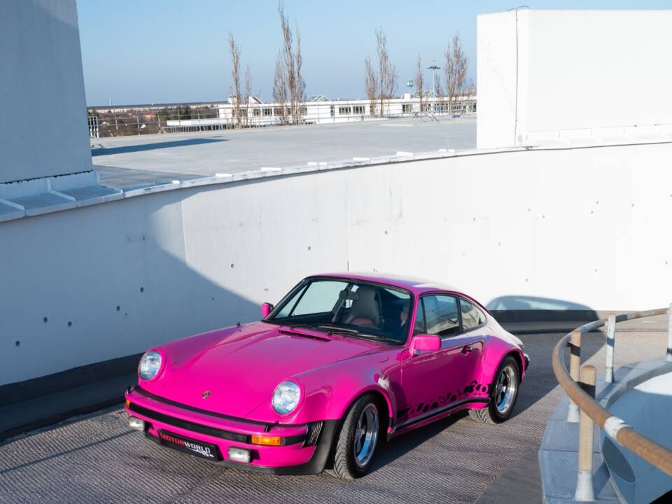 Image 6/94 of Porsche 911 Carrera 3.0 (1976)