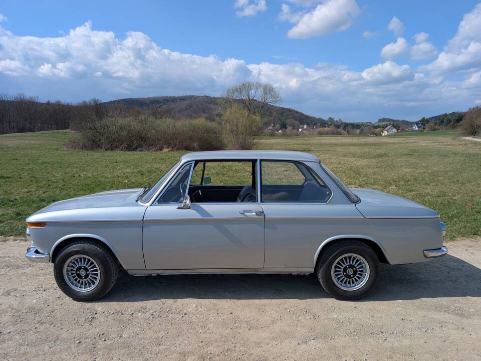 Image 12/41 of BMW 2002 (1968)