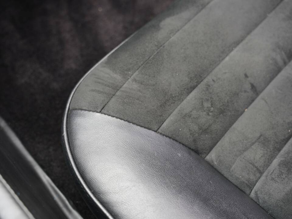 Image 49/50 of De Tomaso Pantera (1972)