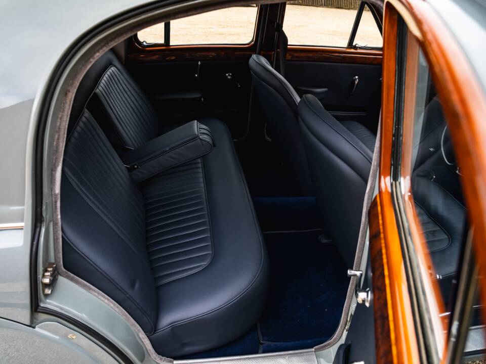 Bild 18/47 von Jaguar 3,4 Liter (1958)