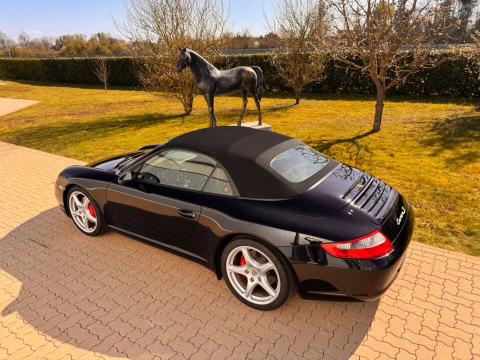 Bild 20/66 von Porsche 911 Carrera S (2006)