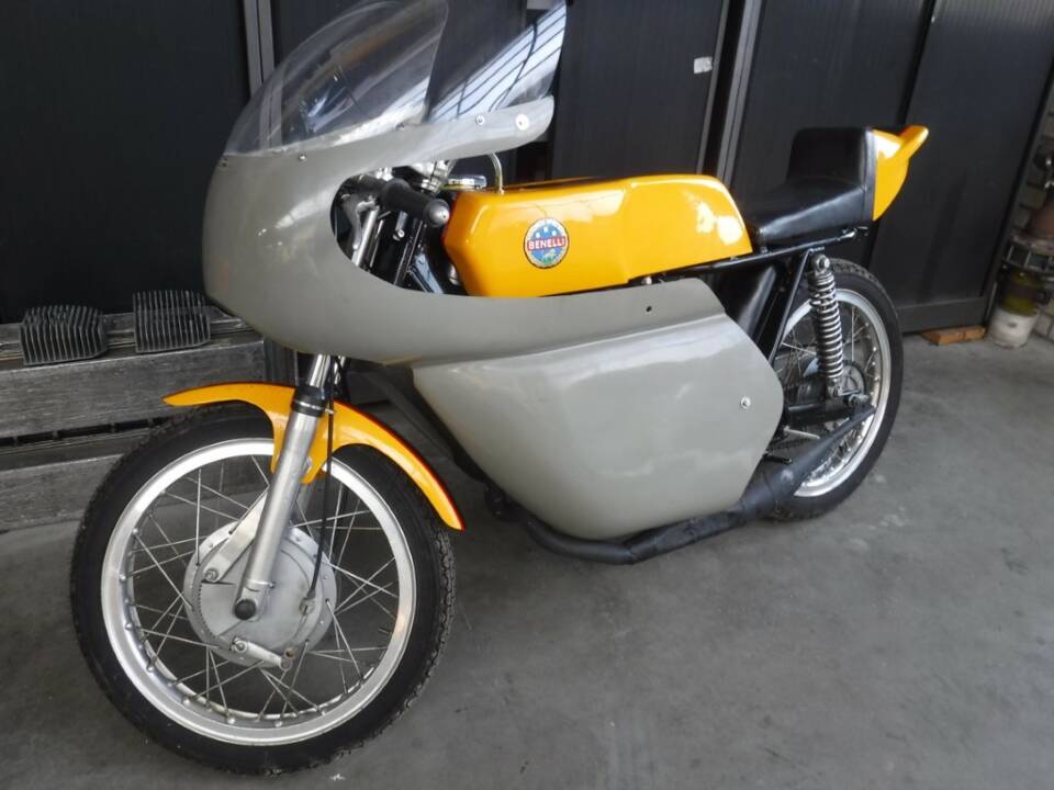 Image 13/18 de Benelli DUMMY (1969)