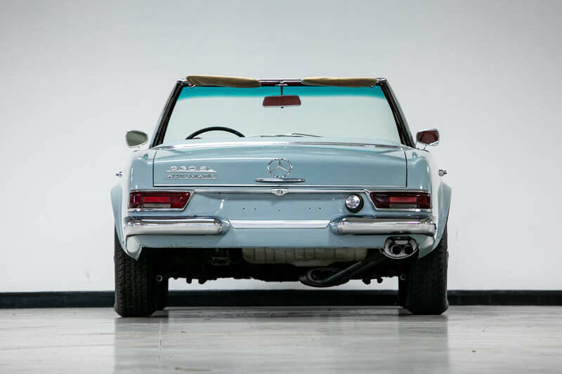 Image 7/24 of Mercedes-Benz 230 SL (1966)