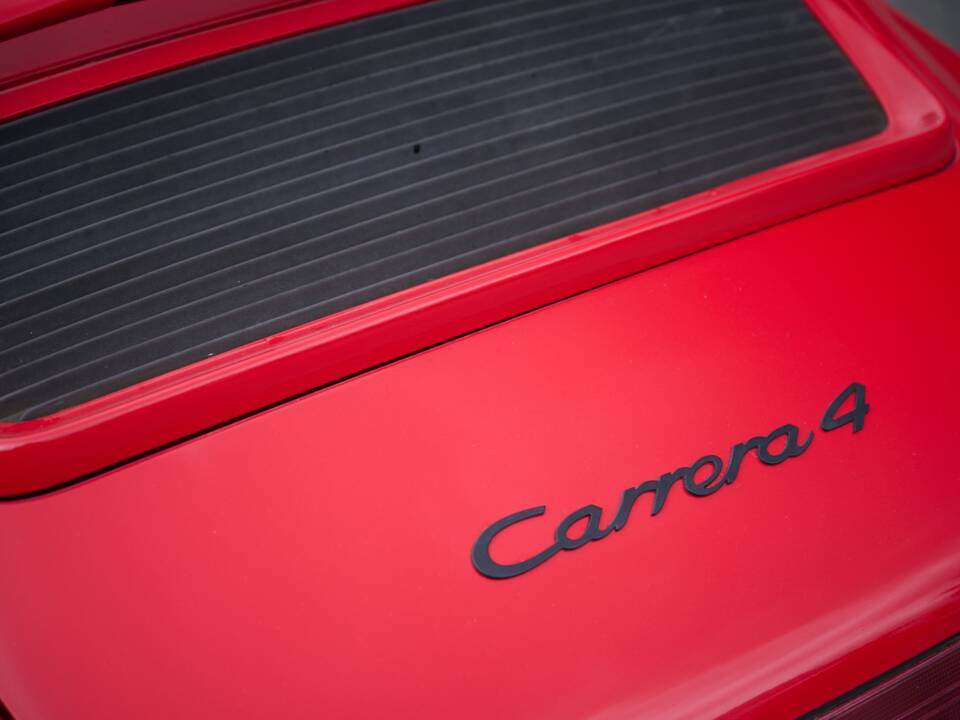 Afbeelding 36/50 van Porsche 911 Carrera 4 (1992)