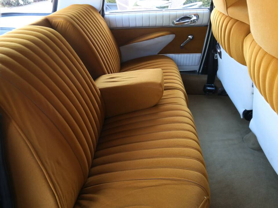 Image 24/50 of Citroën DS 20 Pallas (1971)