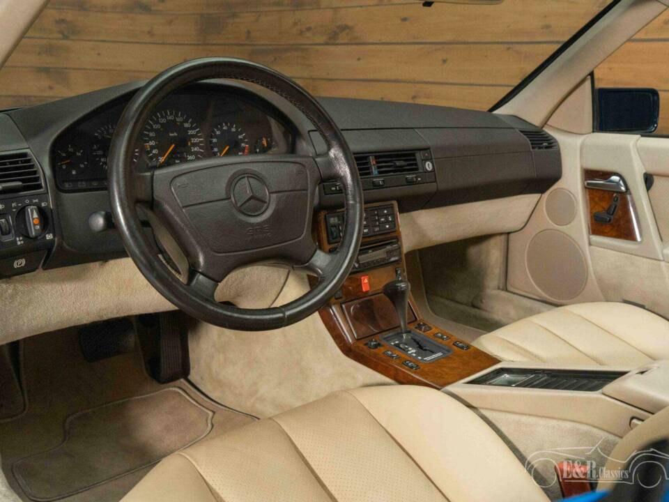 Image 12/19 of Mercedes-Benz 300 SL (1993)