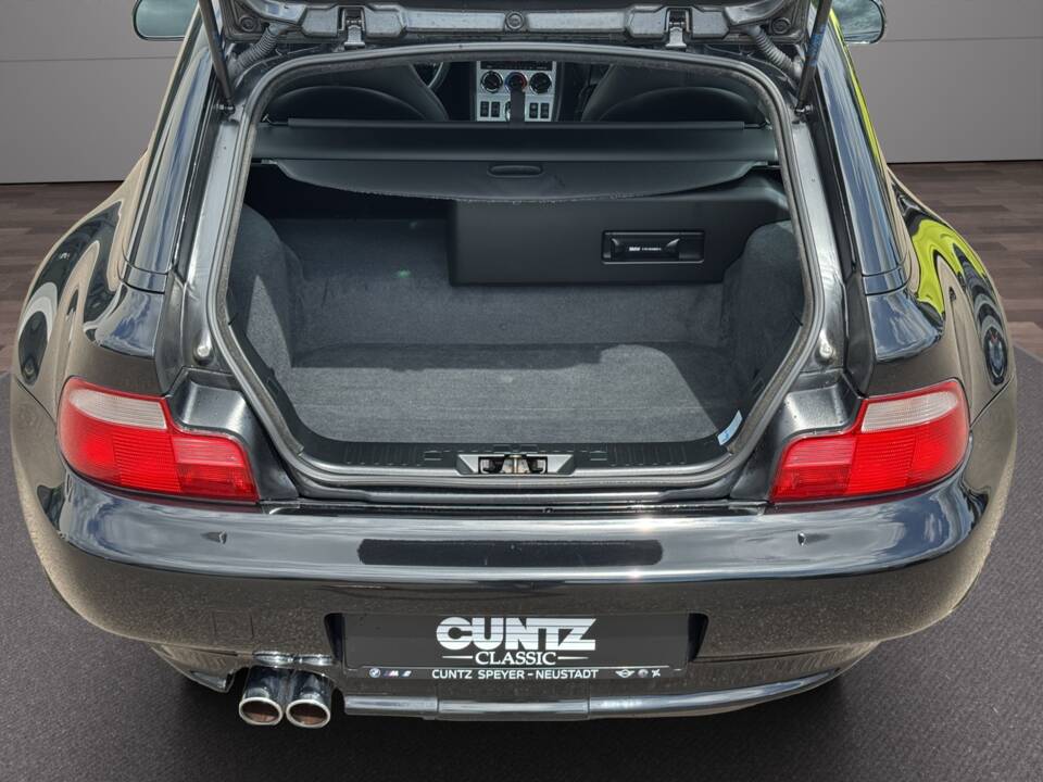 Afbeelding 34/38 van BMW Z3 Coupé 3.0 (2002)