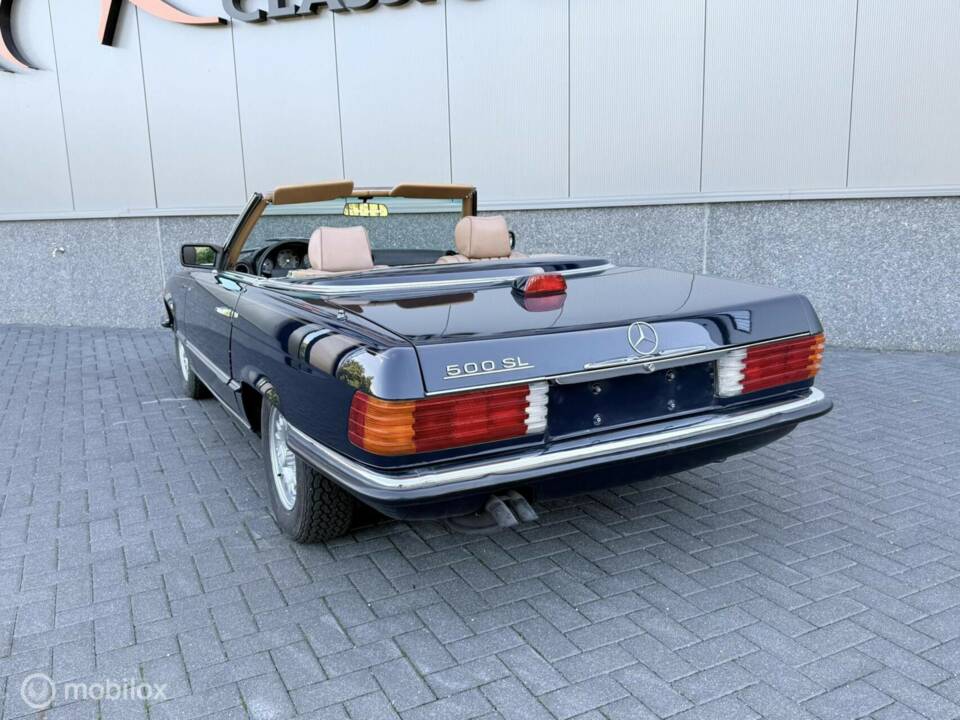 Image 7/22 de Mercedes-Benz 560 SL (1984)