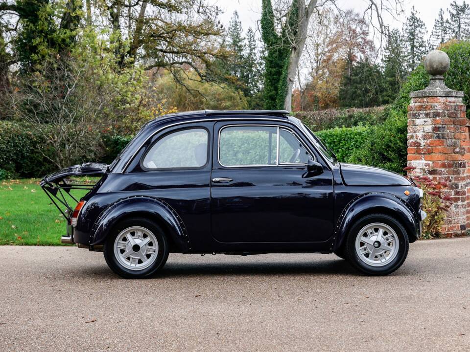 Image 2/45 of FIAT 500 L (1972)