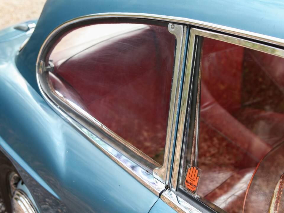 Bild 25/50 von Jensen C-V8 MK II (1965)