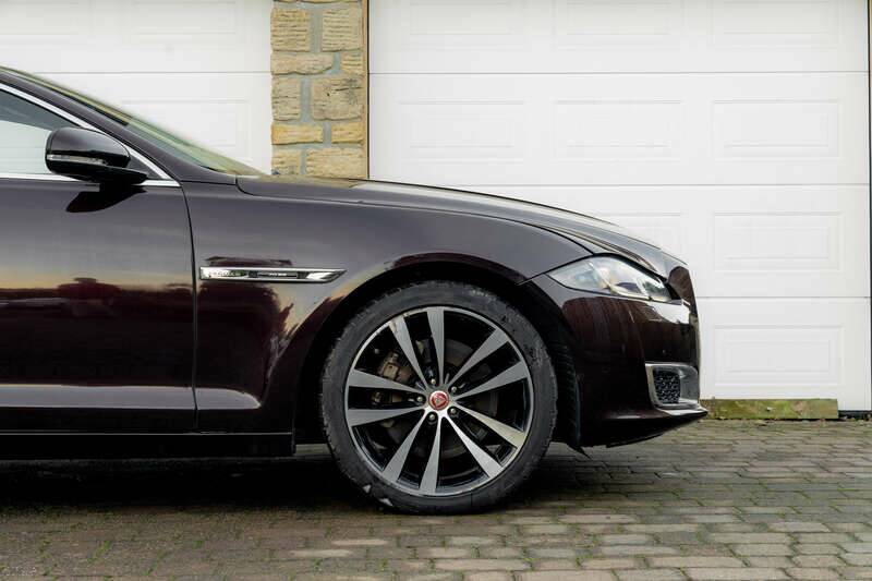 Bild 19/50 von Jaguar XJ 3.0 (2019)