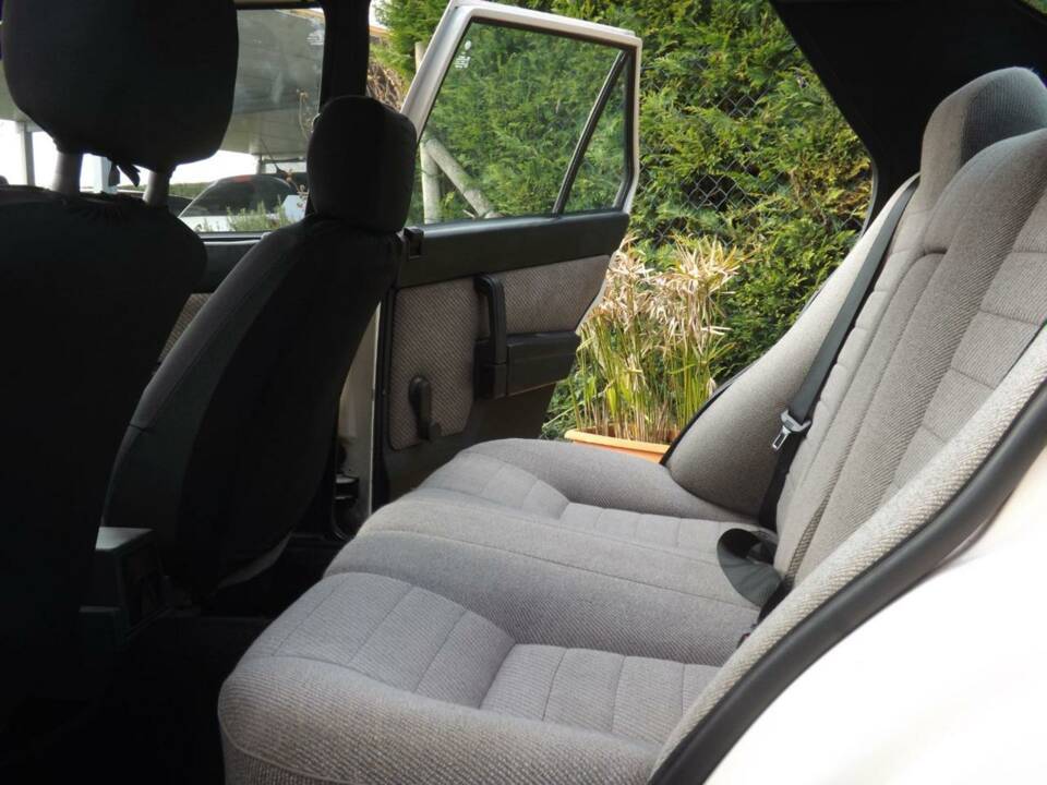 Bild 19/50 von Alfa Romeo 75 2.0 TD (1986)