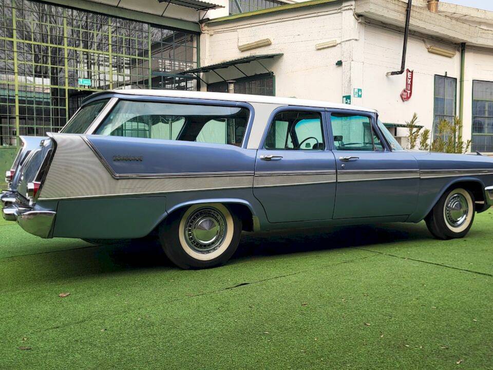 Bild 13/79 von Plymouth Sport Suburban (1958)