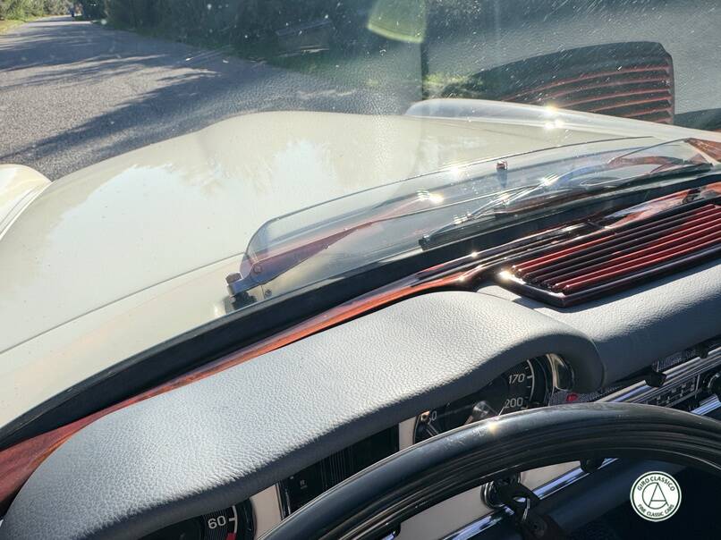 Bild 24/36 von Mercedes-Benz 250 SL (1967)